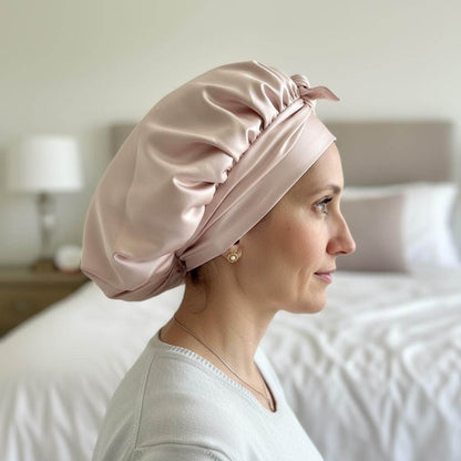 Touca de Seda Premium AyurBrasil – Ritual Noturno para Cabelos Saudáveis